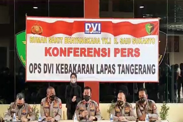 Detail Foto Keluarga Polri Nomer 34