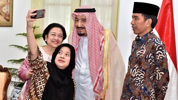 Detail Foto Keluarga Raja Salman Nomer 2