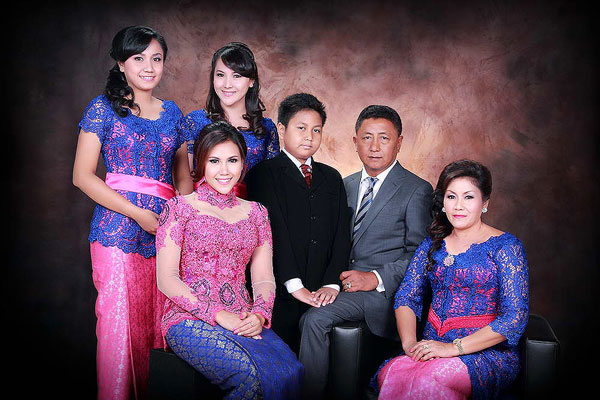 Detail Foto Keluarga Resmi Nomer 5