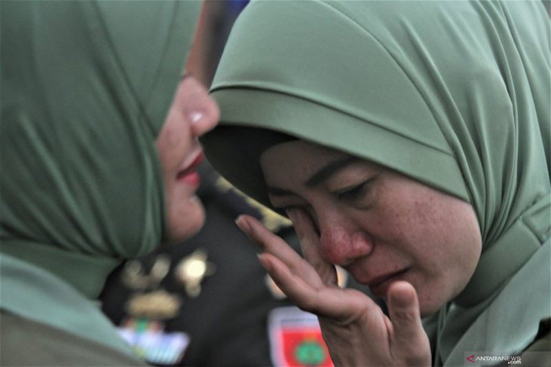 Detail Foto Keluarga Tni Nomer 35