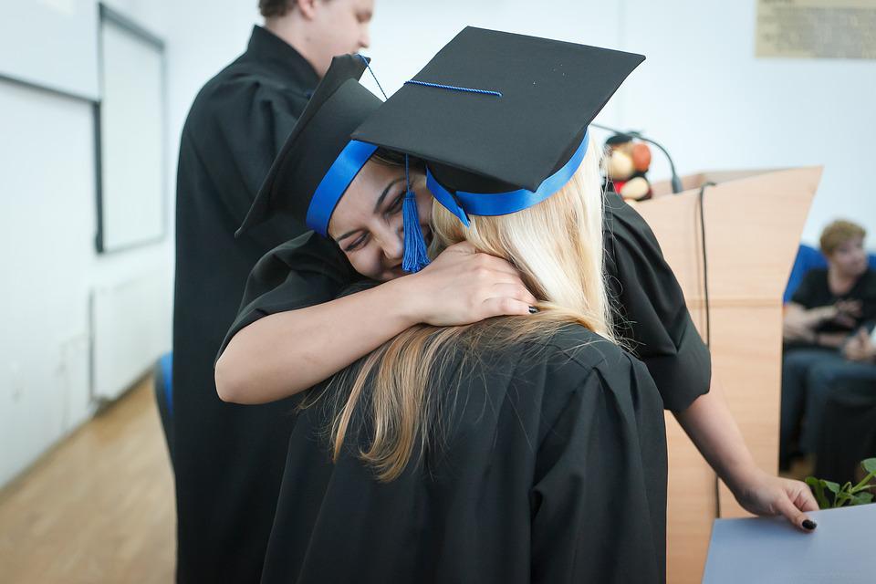 Detail Foto Kelulusan Wisuda Nomer 22