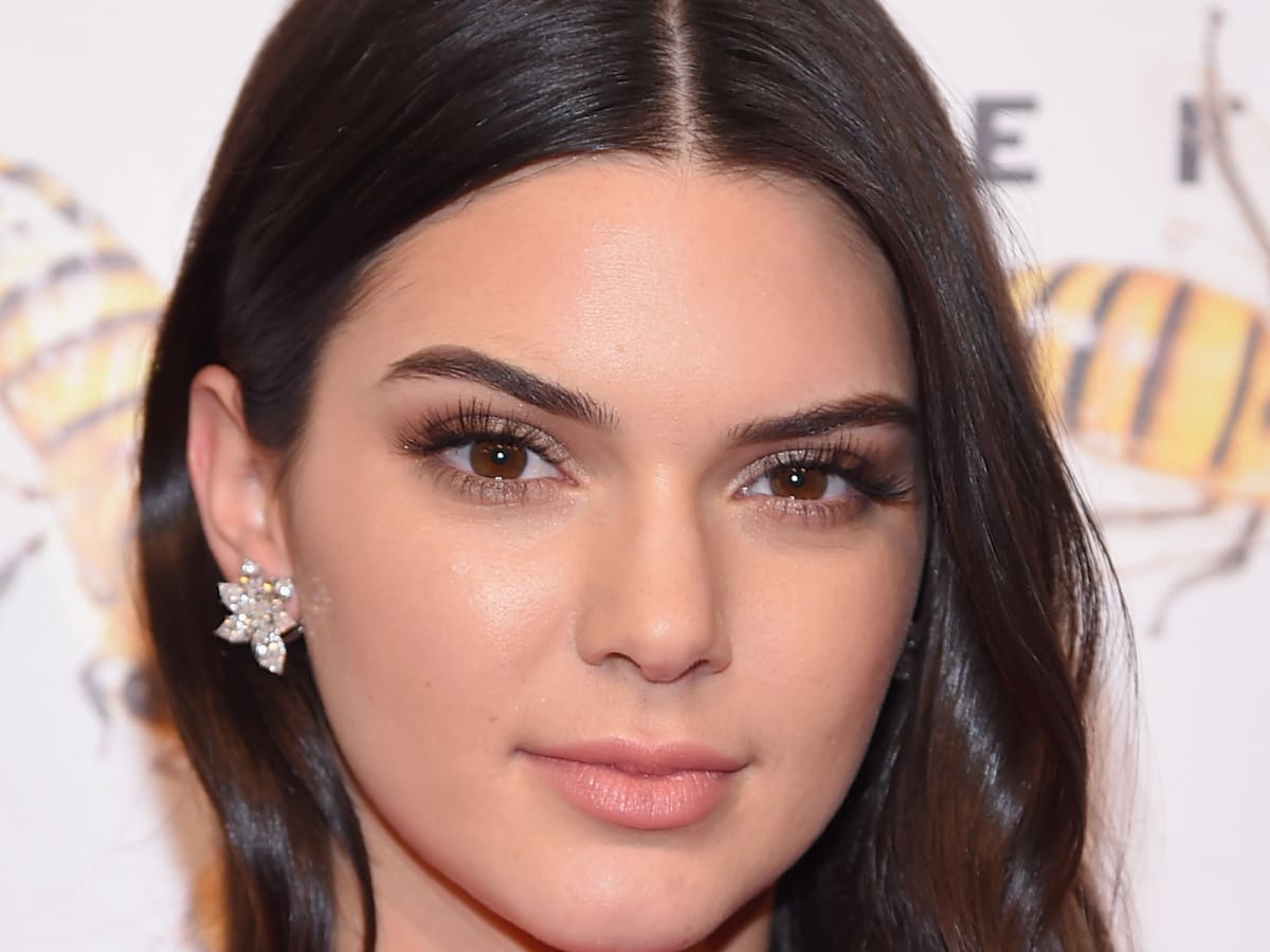 Detail Foto Kendall Jenner Nomer 2