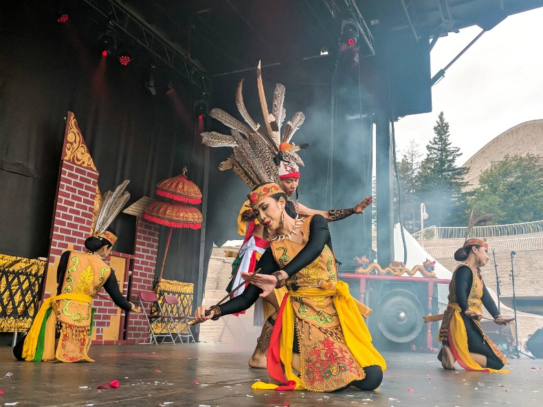 Detail Foto Keragaman Budaya Indonesia Nomer 12