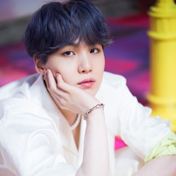 Detail Foto Keren Suga Bts Nomer 10