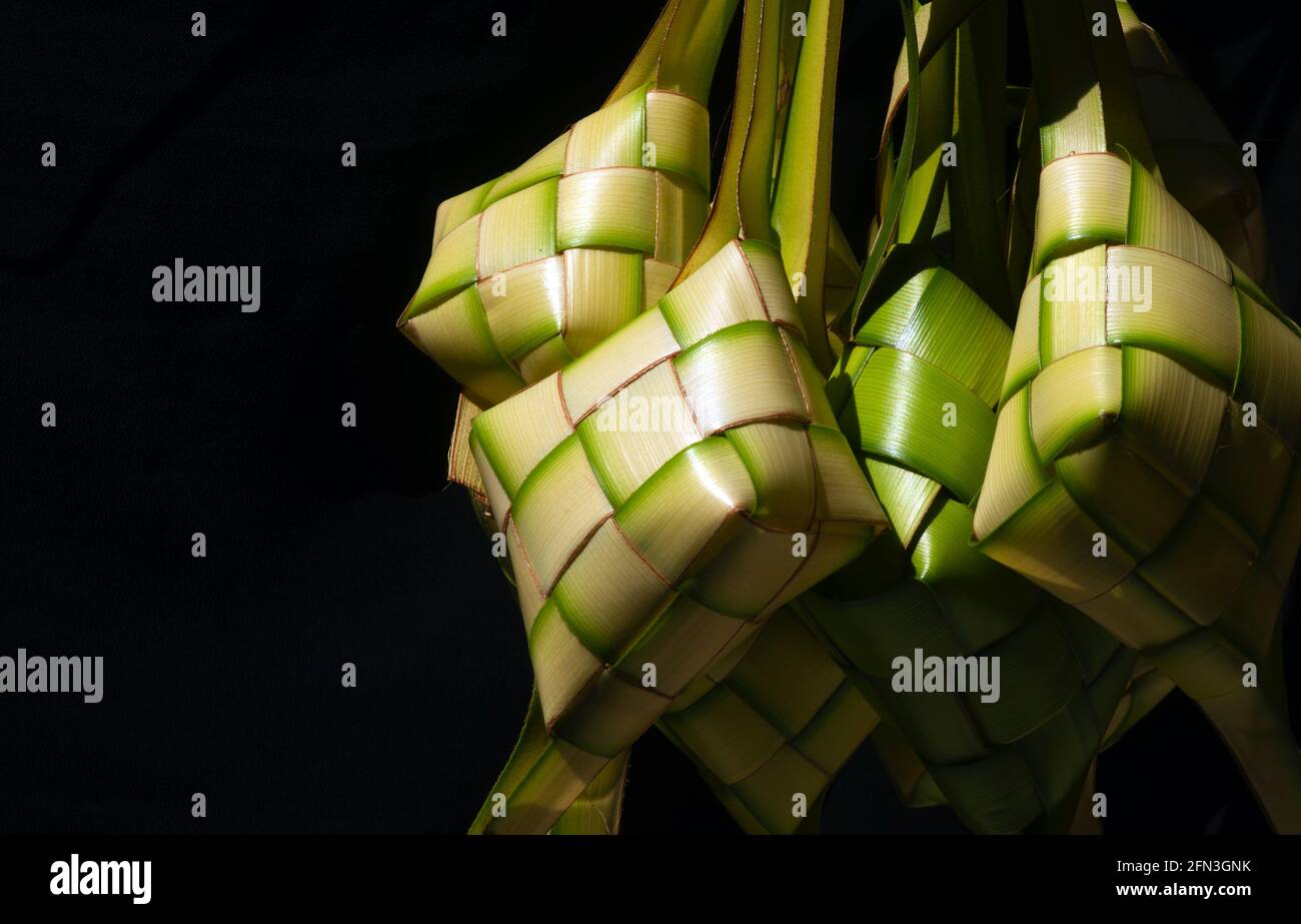 Detail Foto Ketupat Lebaran Nomer 44