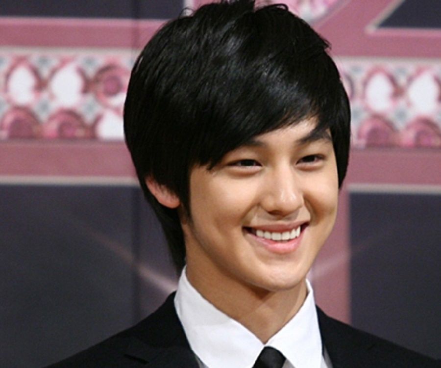 Detail Foto Kim Bum Nomer 17