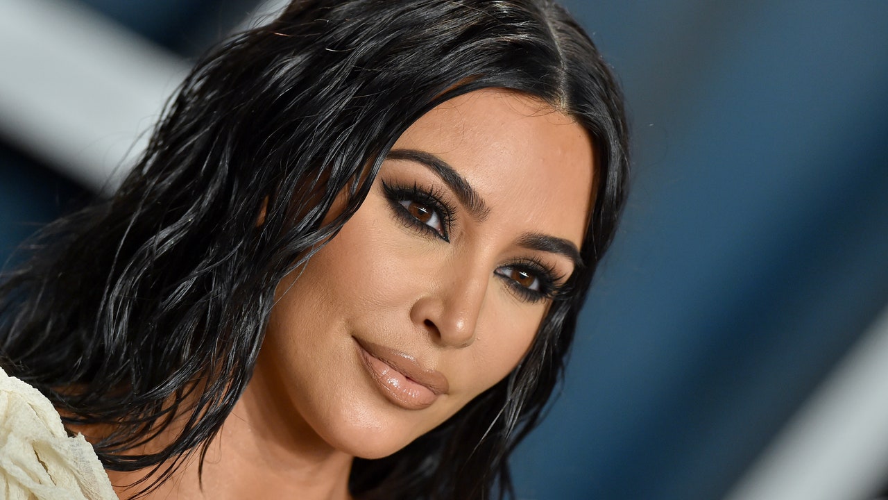 Detail Foto Kim Kardashian Nomer 21