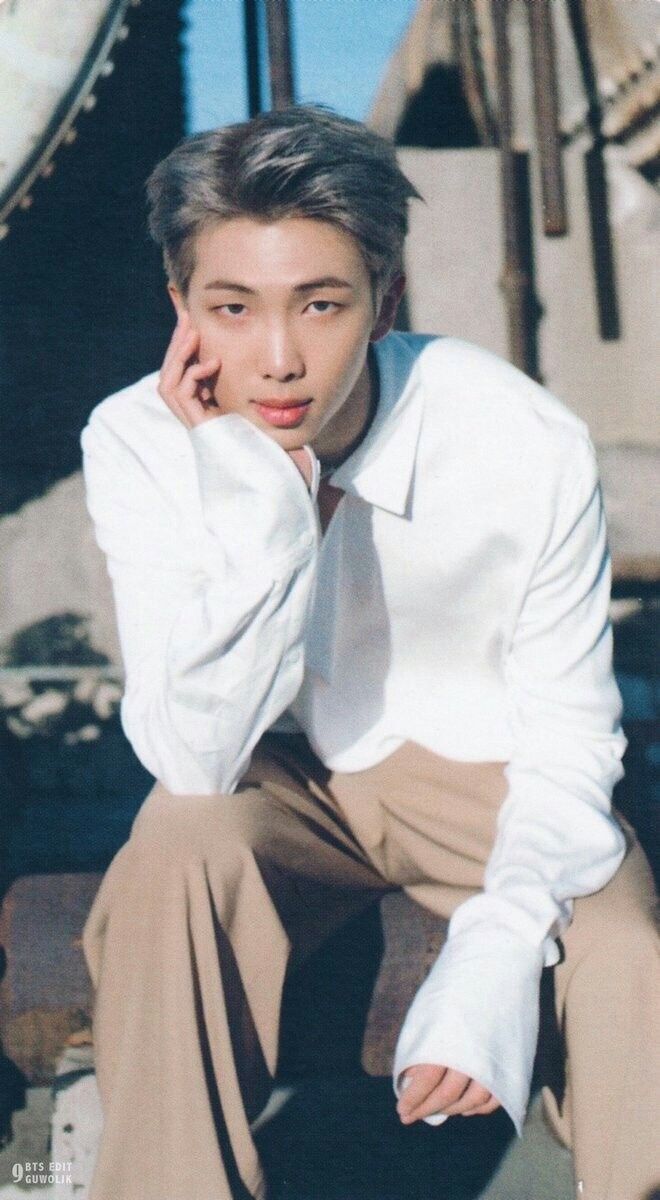 Detail Foto Kim Namjoon Terbaru Nomer 11