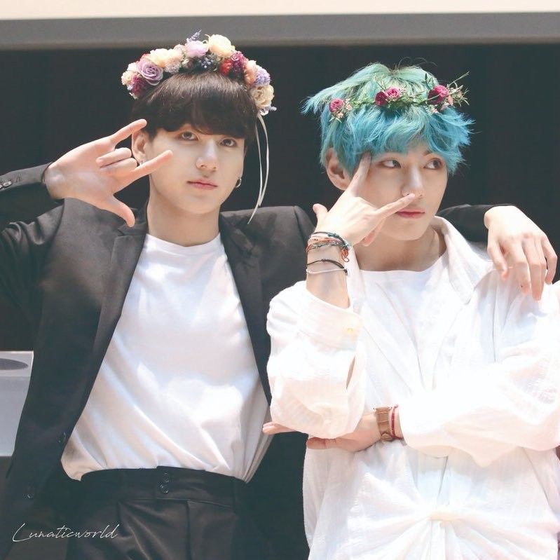 Detail Foto Kim Taehyung Dan Jungkook Nomer 2