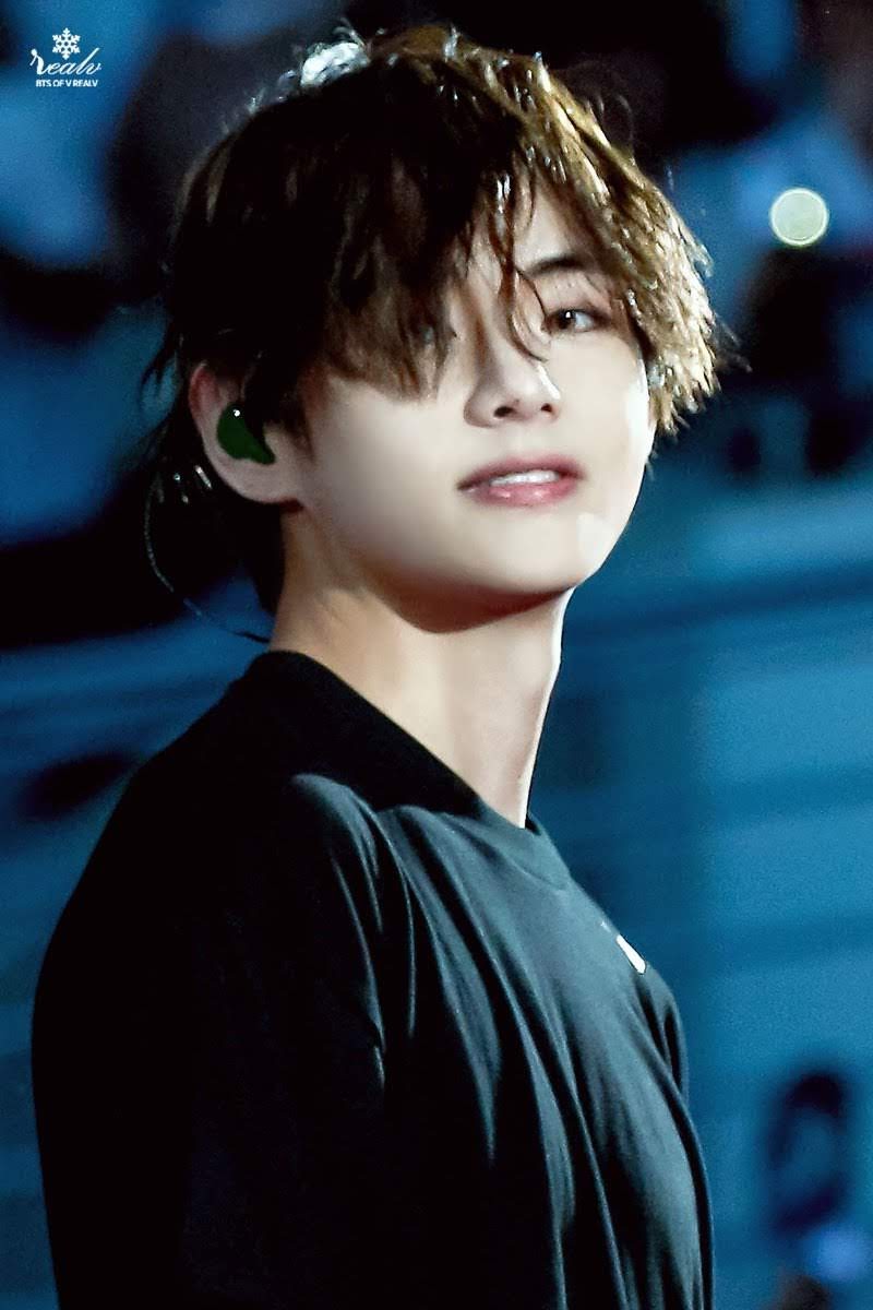 Detail Foto Kim Taehyung Terbaru 2020 Nomer 36