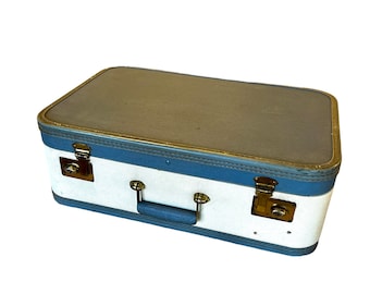 Detail Alter Koffer Leder Nomer 13