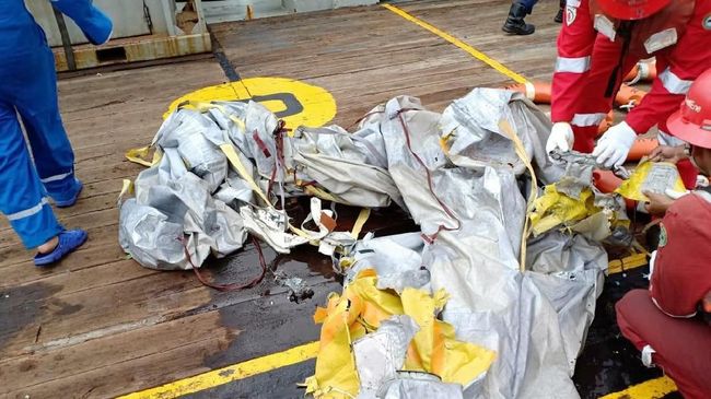 Detail Foto Korban Lion Air Jt 610 Nomer 55