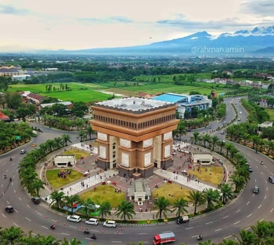 Detail Foto Kota Kediri Nomer 6