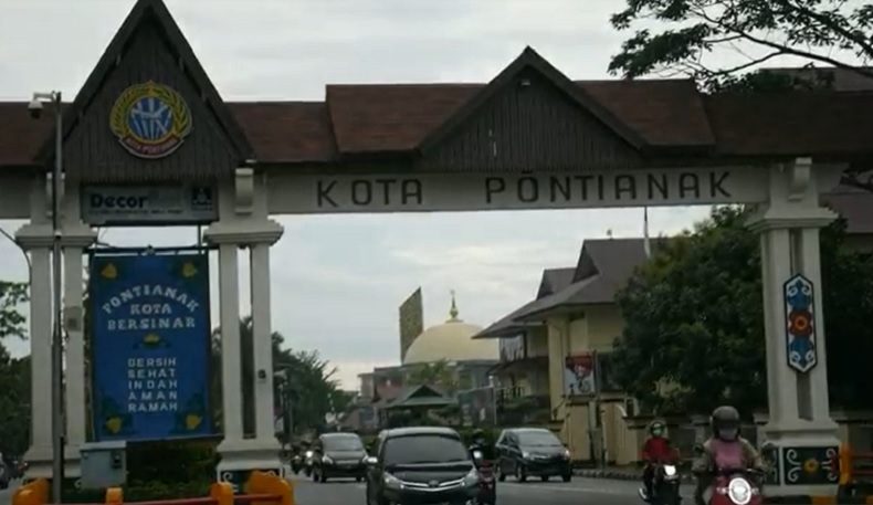 Detail Foto Kota Pontianak Nomer 29