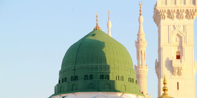 Detail Foto Kubah Masjid Nabawi Nomer 8