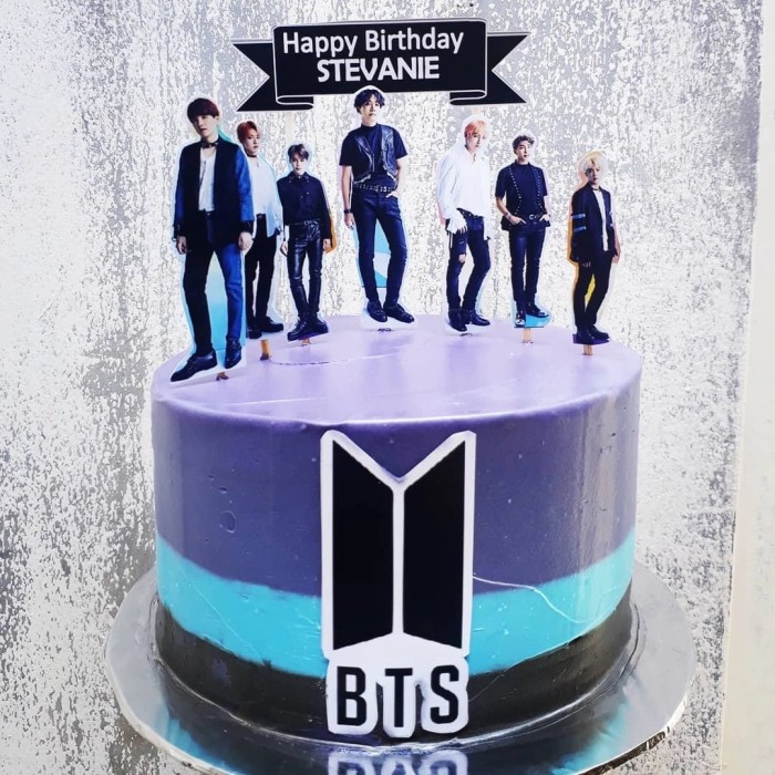 Detail Foto Kue Bts Nomer 13