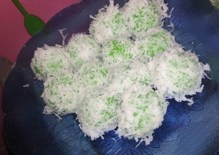 Detail Foto Kue Klepon Nomer 45