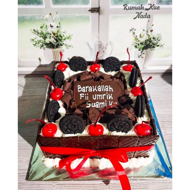 Detail Foto Kue Tart Ulang Tahun Nomer 23