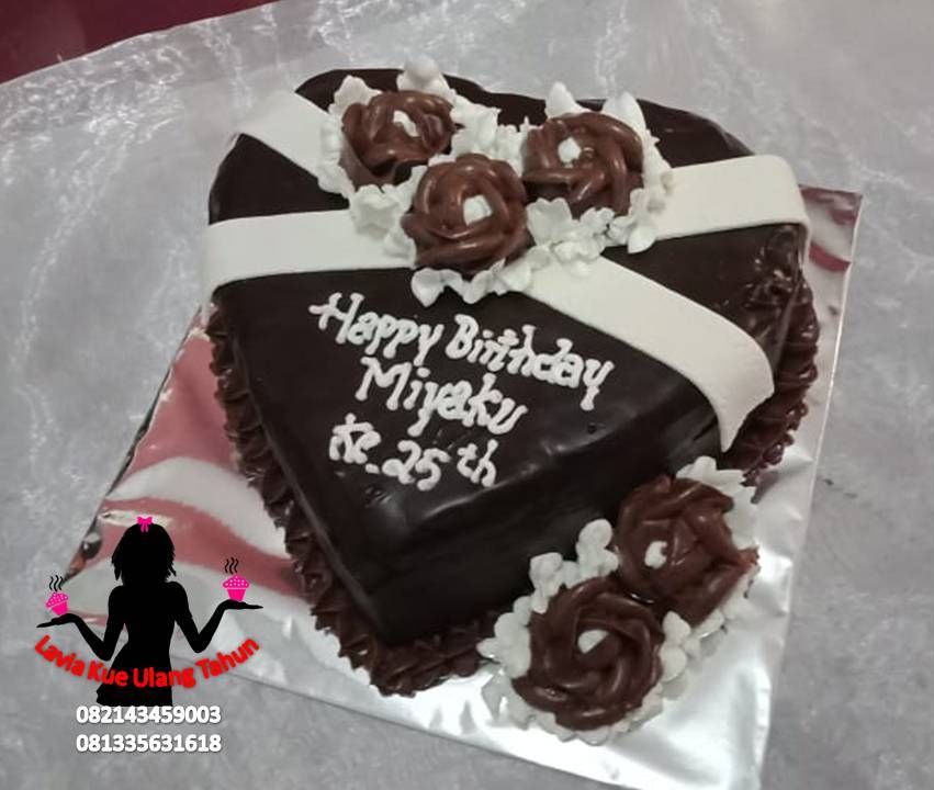 Detail Foto Kue Ulang Tahun Buat Pacar Nomer 24