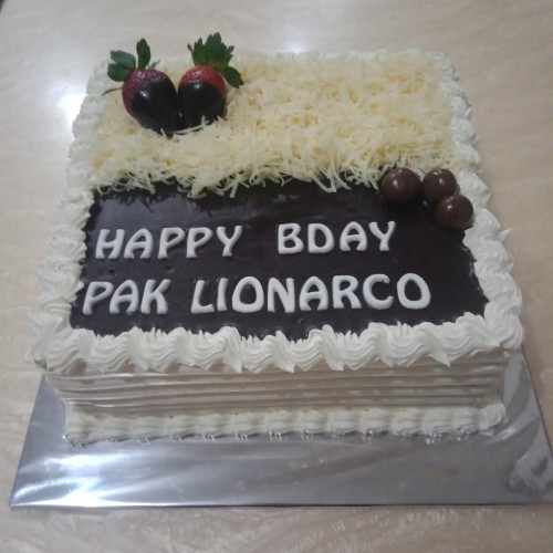 Detail Foto Kue Ultah Coklat Nomer 31