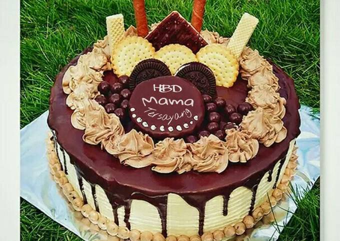 Detail Foto Kue Ultah Coklat Nomer 41