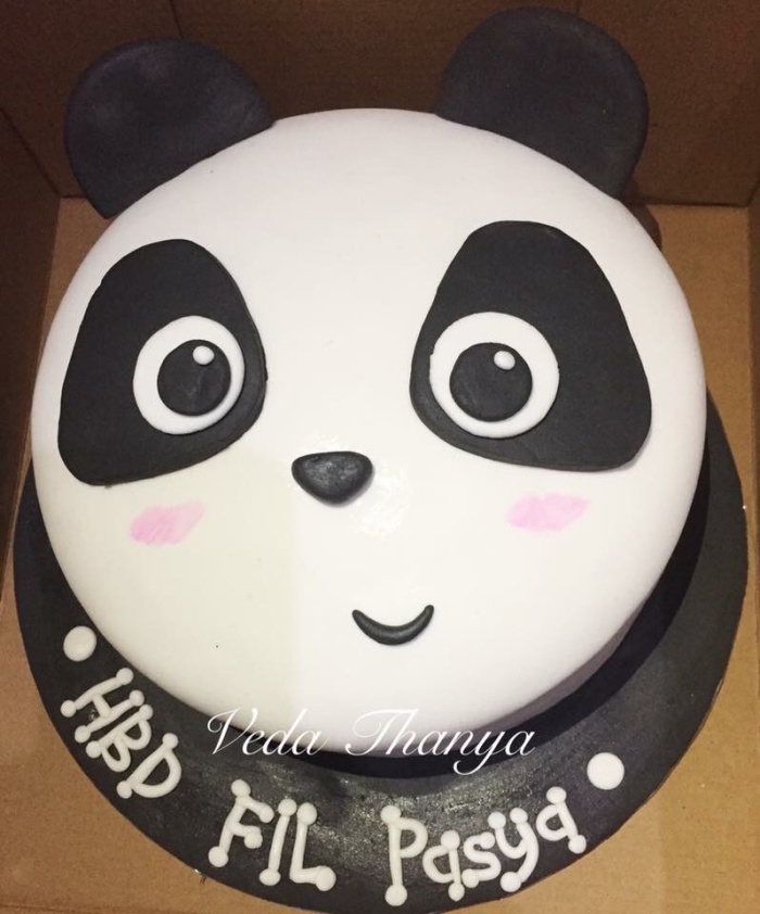 Detail Foto Kue Ultah Gambar Panda Nomer 28