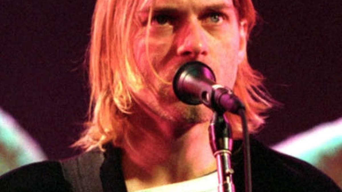 Detail Foto Kurt Cobain Nomer 8