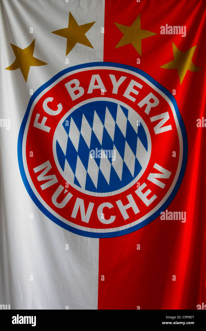 Detail Foto Lambang Bayern Munchen Nomer 26