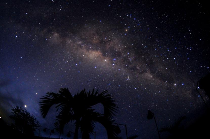 Detail Foto Langit Di Malam Hari Nomer 23