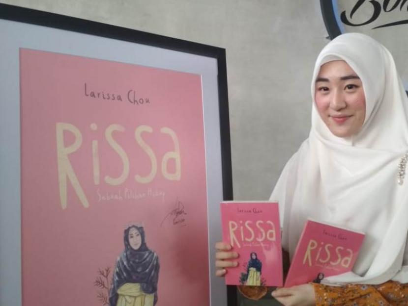 Detail Foto Larissa Chou Sebelum Berhijab Nomer 40