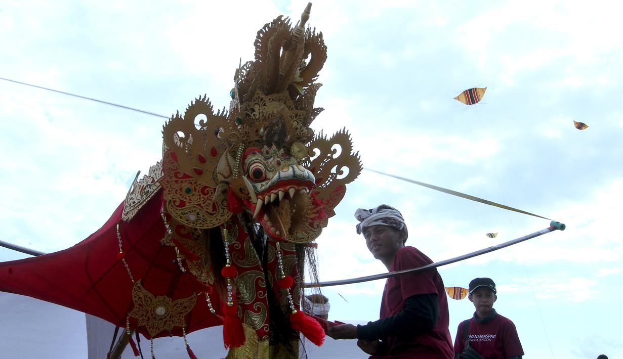 Detail Foto Layang Layang Bali Nomer 17