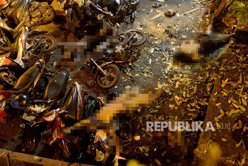 Detail Foto Ledakan Bom Kampung Melayu Nomer 9