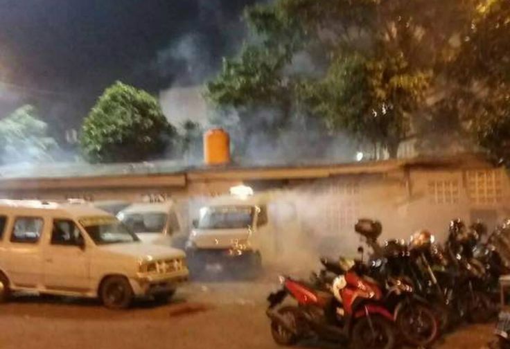 Detail Foto Ledakan Bom Kampung Melayu Nomer 33