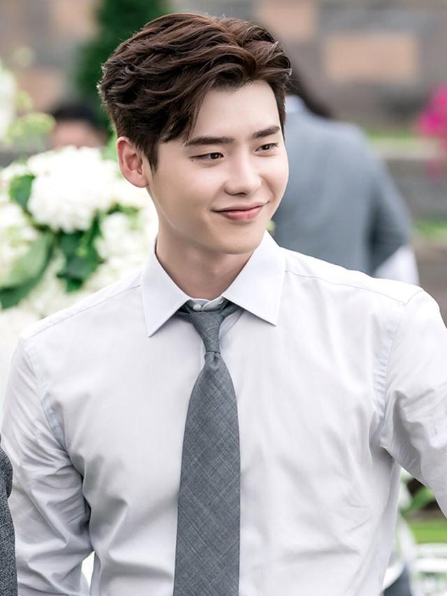 Detail Foto Lee Jong Suk Terbaru Nomer 12