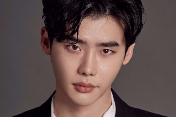 Detail Foto Lee Jong Suk Terbaru Nomer 21