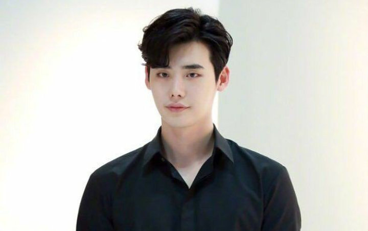 Detail Foto Lee Jong Suk Terbaru Nomer 40