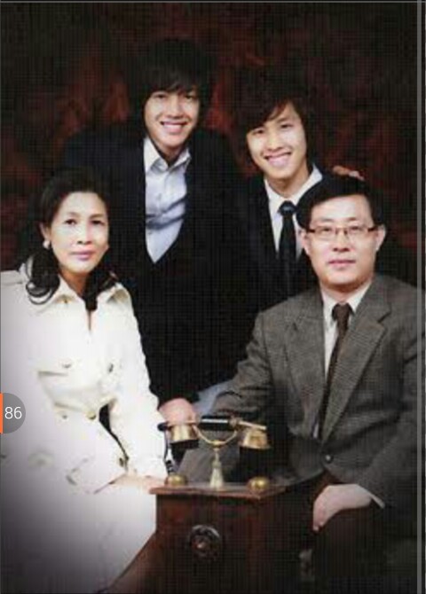 Detail Foto Lee Min Ho Dan Keluarga Nomer 11