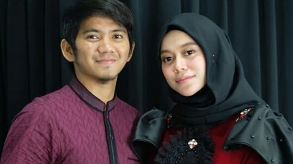 Detail Foto Lesti Dan Rizki Nomer 8