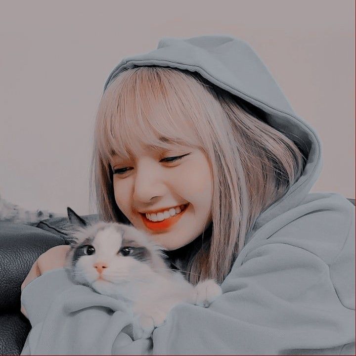 Foto Lisa Blackpink Aesthetic - KibrisPDR