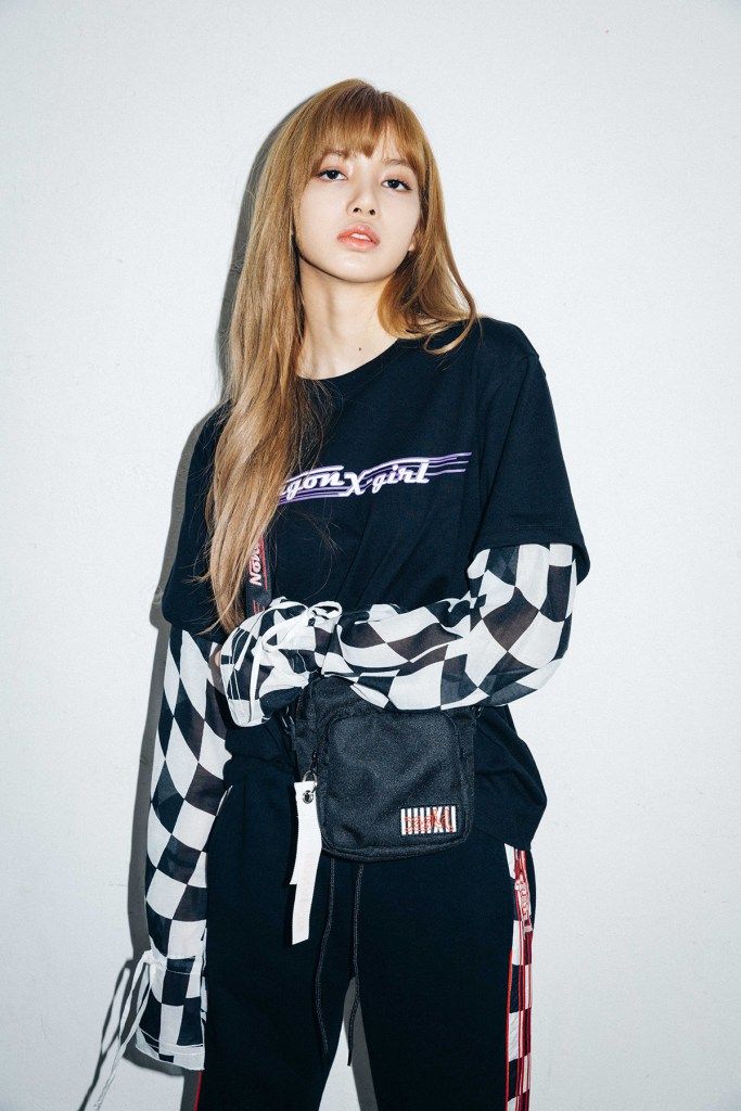 Detail Foto Lisa Blackpink Swag Nomer 3