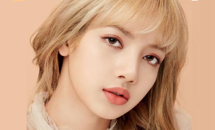 Detail Foto Lisa Blackpink Terbaru Nomer 39