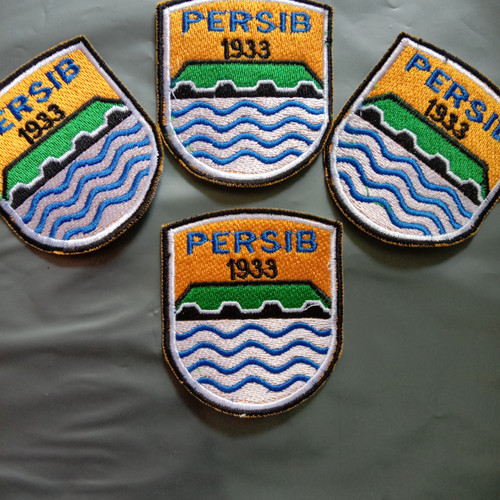 Detail Foto Logo Persib Bandung Nomer 32
