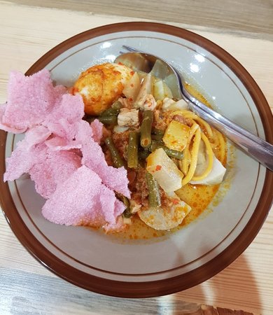 Detail Foto Lontong Sayur Nomer 17