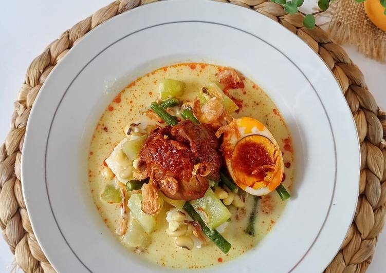 Detail Foto Lontong Sayur Nomer 24