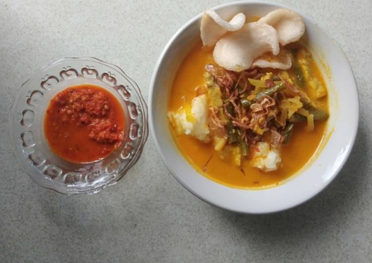 Detail Foto Lontong Sayur Nomer 30