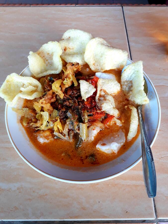 Detail Foto Lontong Sayur Nomer 51