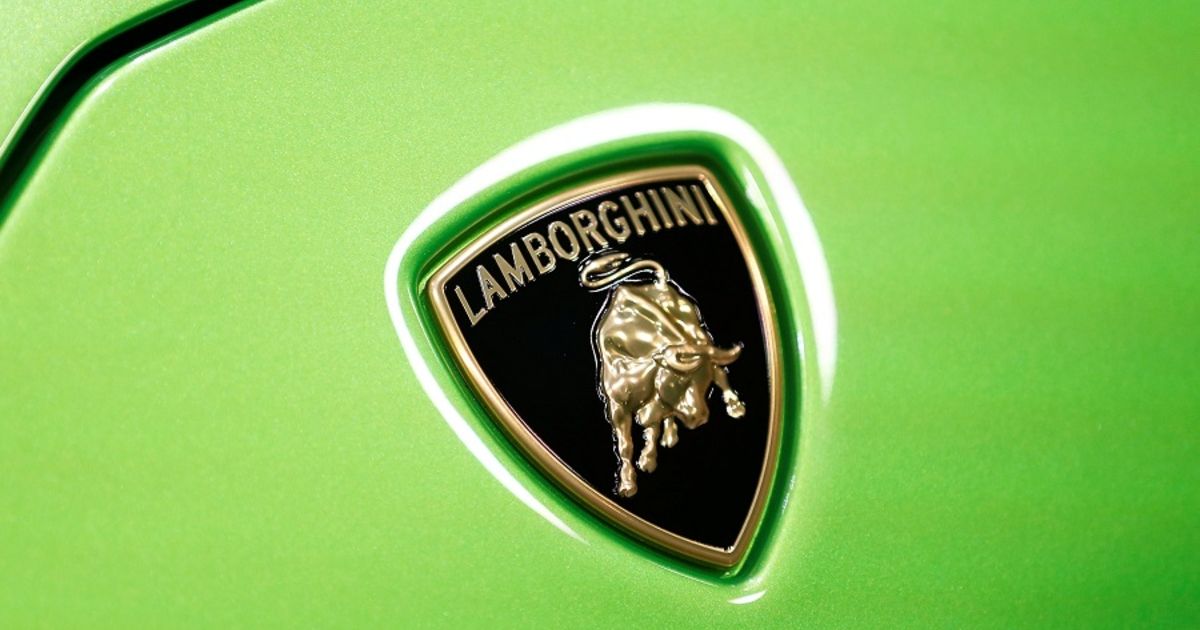 Detail Lamborghini Aventador Badge Nomer 16