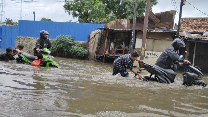 Detail Foto Lucu Banjir Nomer 29