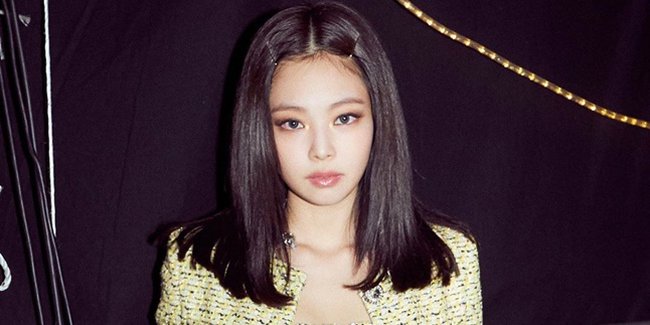 Detail Foto Lucu Jennie Blackpink Nomer 16