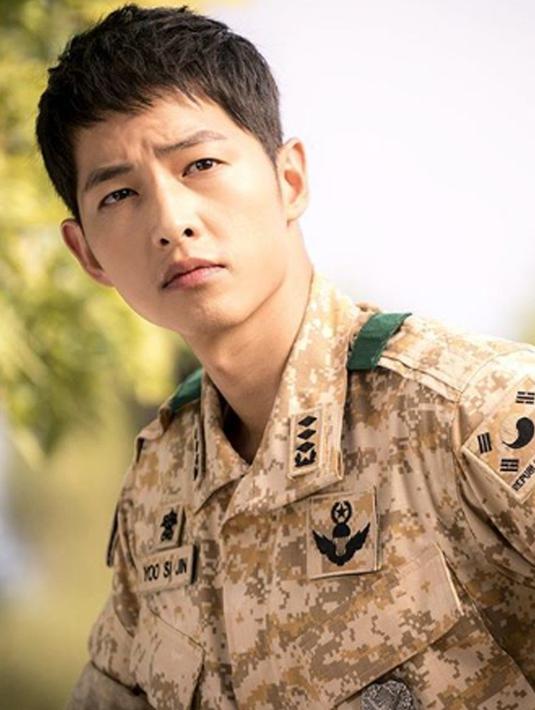 Detail Foto2 Song Joong Ki Nomer 10